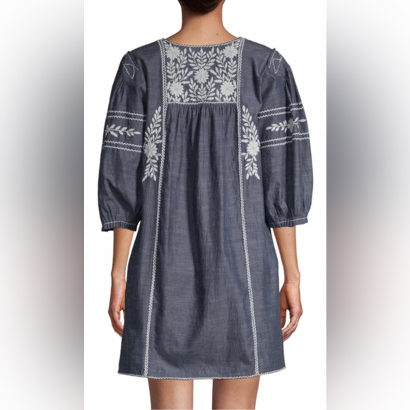 Roller Rabbit Abagail Embroidered Chambray Dress size S - Picture 2 of 3